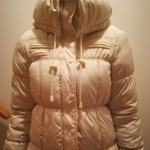Woman's Winter Coat.  Size M